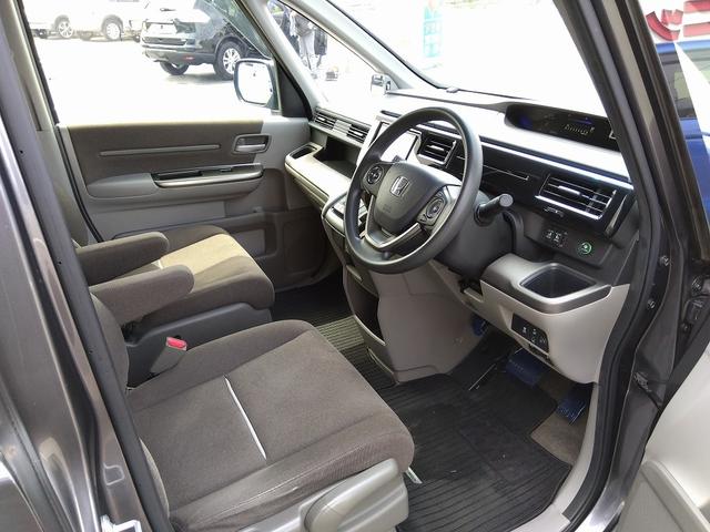 HONDA STEP WAGON G
