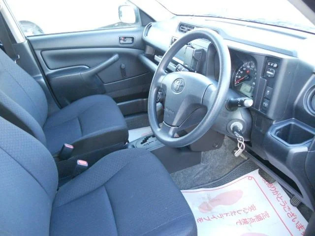 TOYOTA PROBOX DX COMFORT