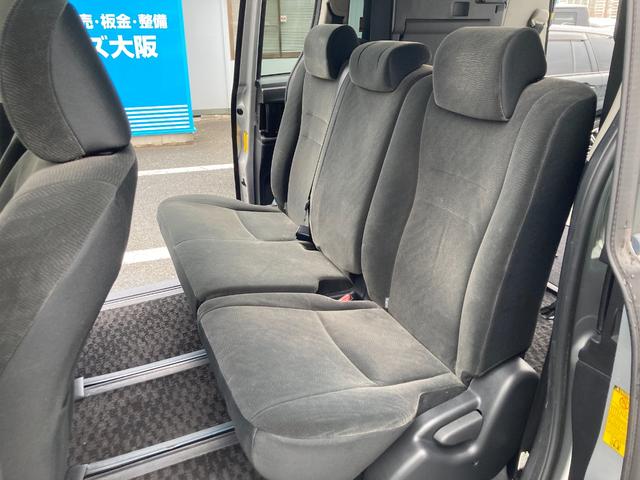 TOYOTA VOXY X