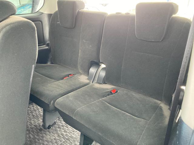 TOYOTA VOXY X
