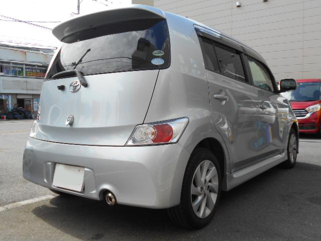 TOYOTA bB