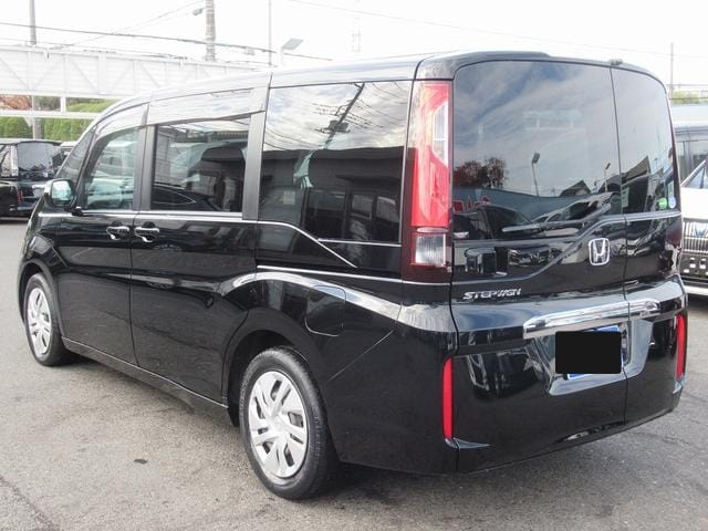HONDA STEP WAGON G